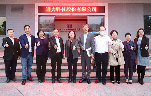 ������������ḱ�г�һ�е��ڲ���������Ϊ��,רҵ����ɷݵ���