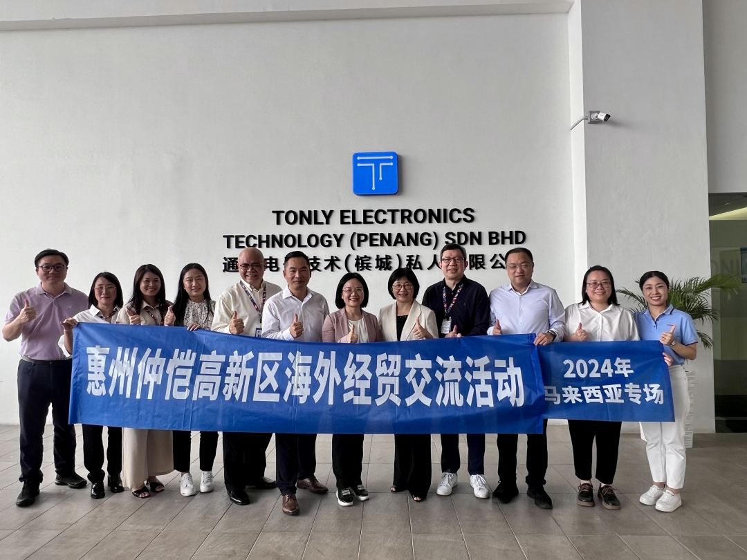 �������������г����һ�е����ĳ��ڲ���������Ϊ��,רҵ����